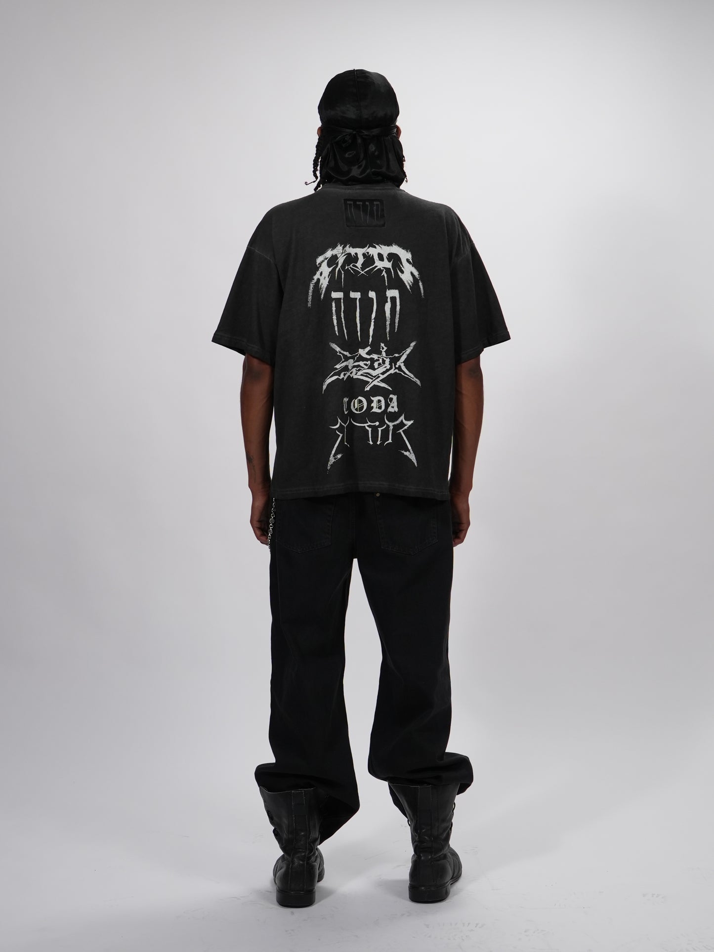 GRAFFITI-LOGOS OVERSIZED T-SHIRT