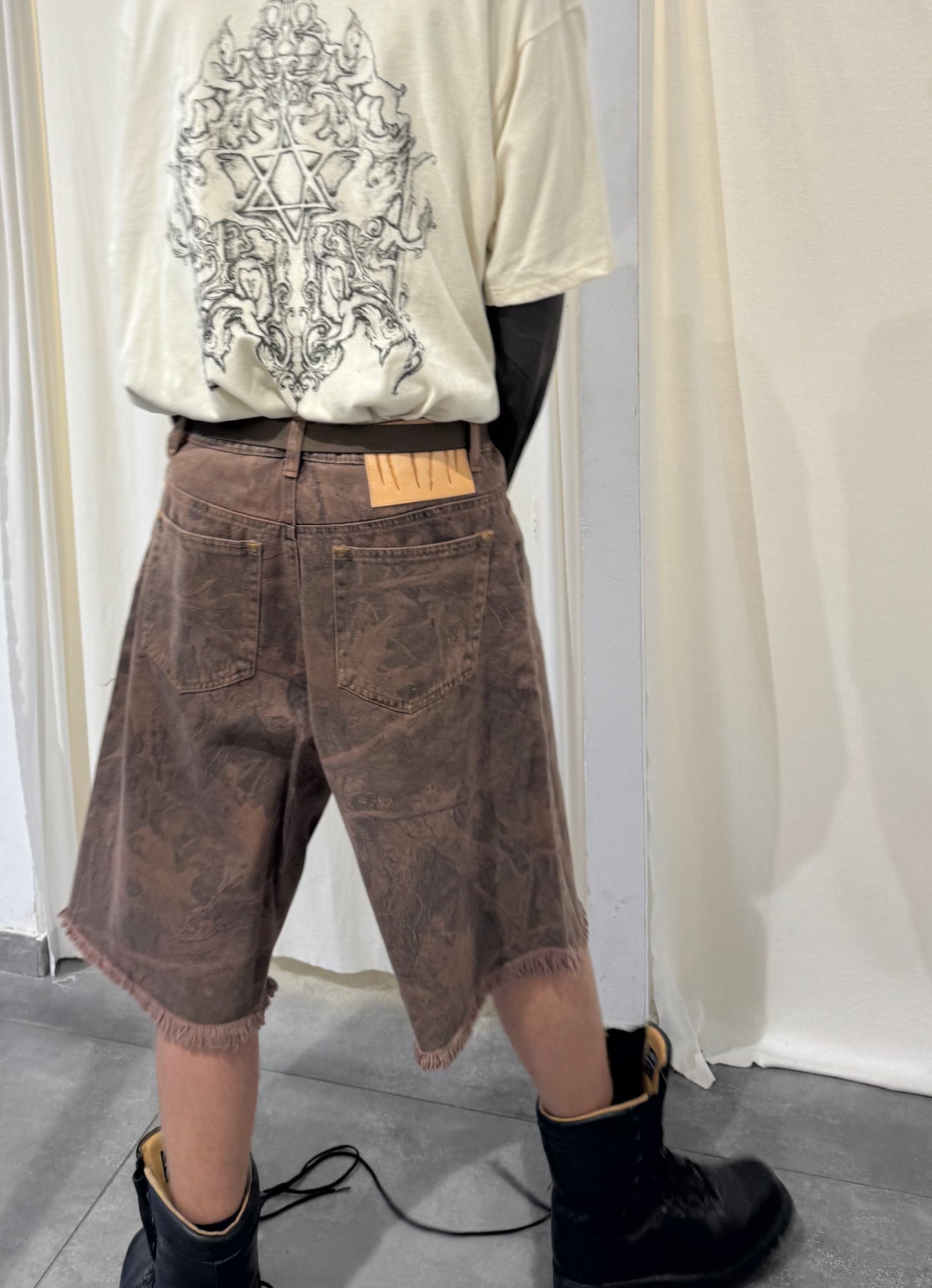 TODA TREE CAMO BAGGY JORTS