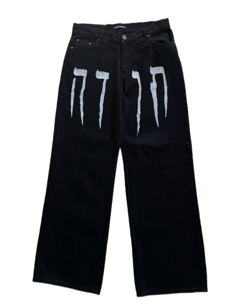 BLACK HAND PAINTED JEANS