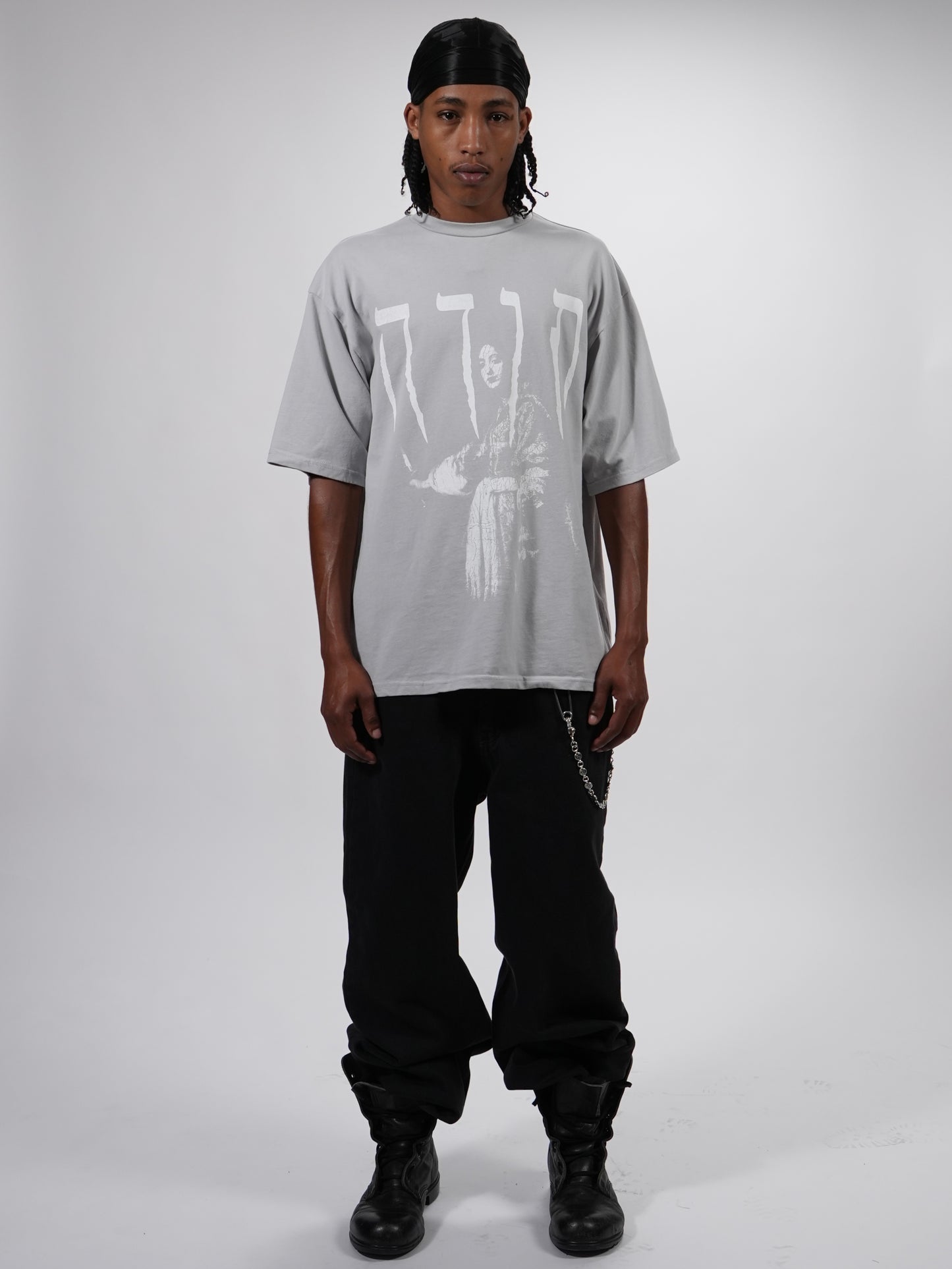FEMME FATALE OVERSIZED T-SHIRT