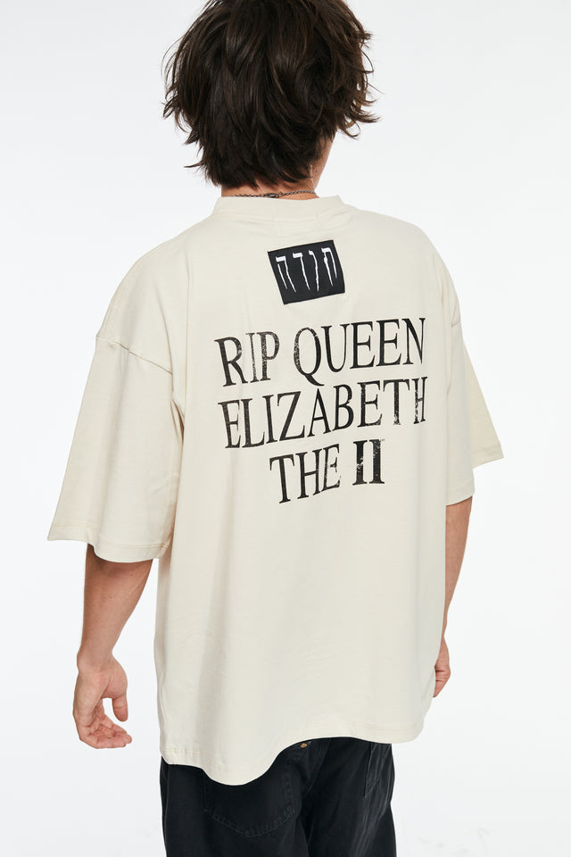 QUEEN ELIZABETH T-SHIRT