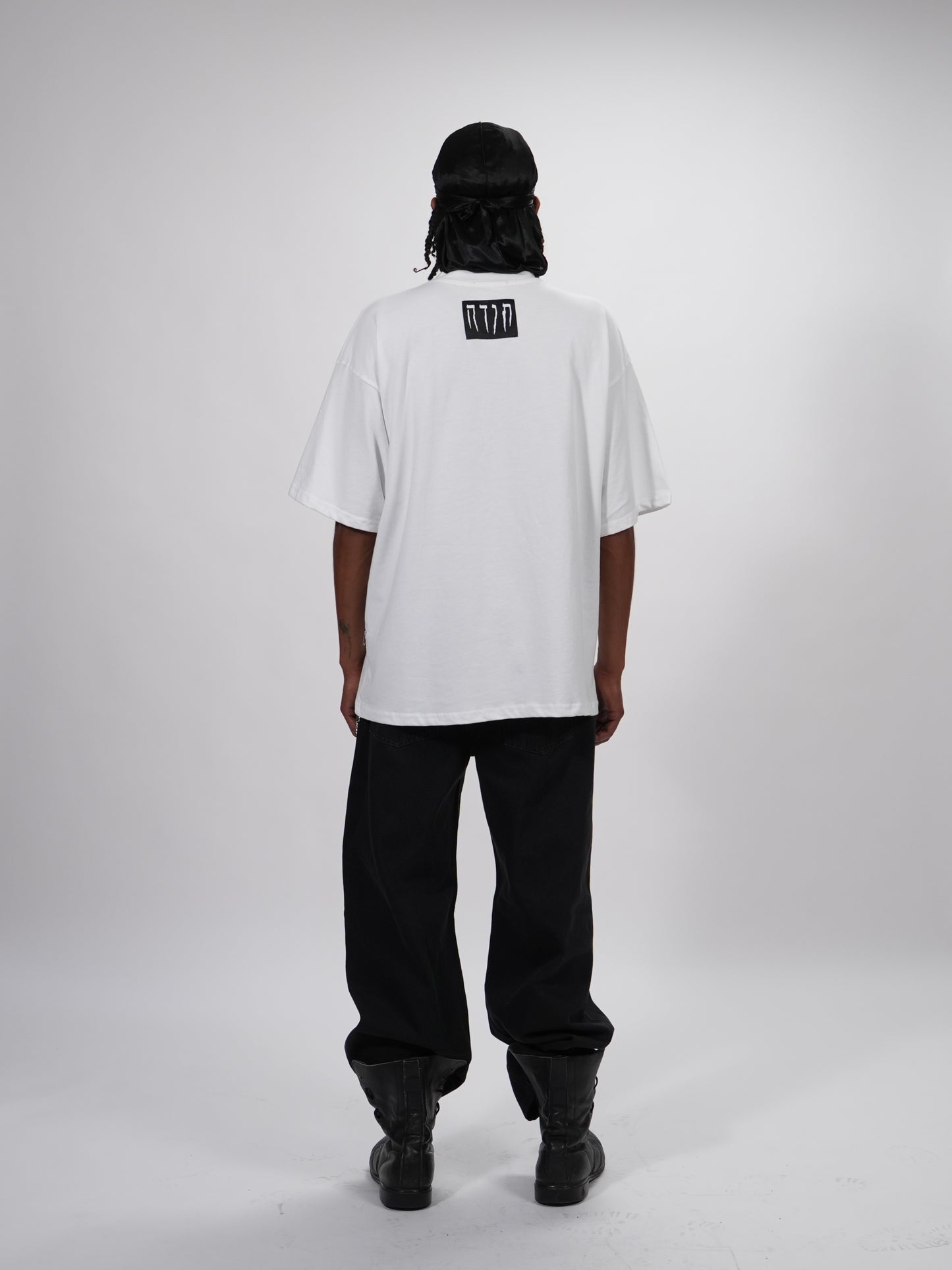 WOMEN SHOULD SERVE MEN OVERSIZED T-SHIRT