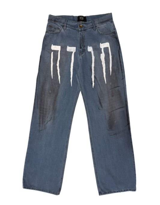 DIRT HAND PAINTED JEANS
