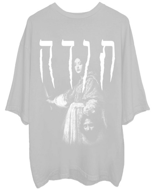 FEMME FATALE OVERSIZED T-SHIRT