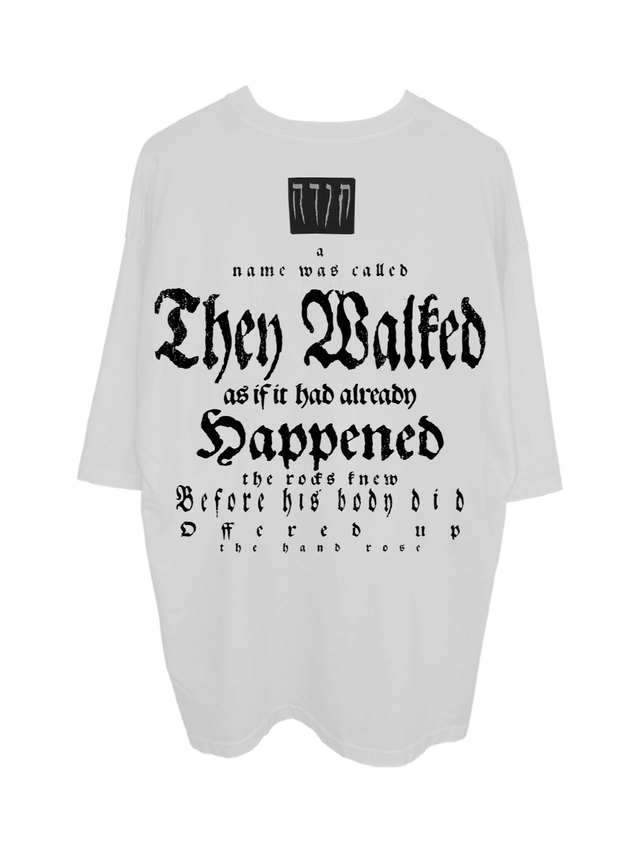 AKEDAH OVERSIZED T-SHIRT
