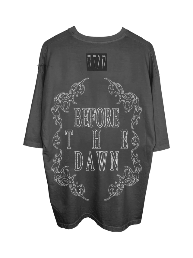 BEFORE THE DAWN OVERSIZED T-SHIRT