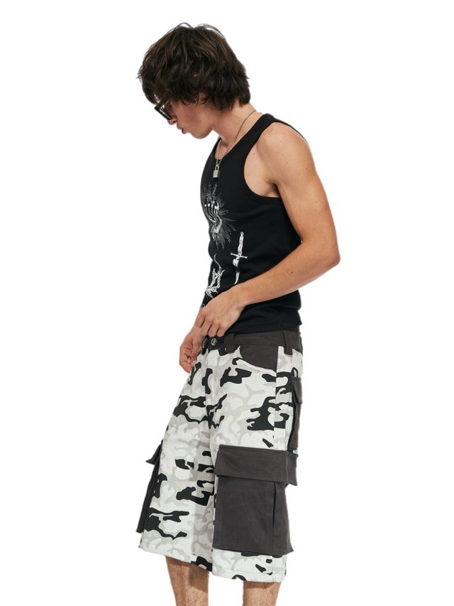 CAMOUFLAGE BAGGY CARGO SHORTS